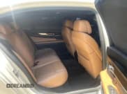 ✅ 2010 BMW 7 Series 750Li • VIN: WBAKB8C58ACY64395 • Lot: 81823294. Wystawiony na Copart z przebiegiem 137 375 mil. Bezpłatny archiwum sprzedaży aukcyjnych z USA i szczegółowy raport historii pojazdu na DreamBid. Zdjęcie 6.