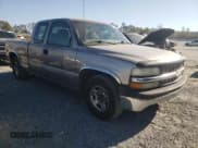 ✅ 2000 Chevrolet Silverado 1500 LS • VIN: 2GCEC19T0Y1141389 • Лот: 77628604. Опубликован ранее на Copart с пробегом 325 624 миль. Бесплатный доступ к архиву аукционных продаж из США и подробный отчёт об истории автомобиля на DreamBid. Изображение 4.