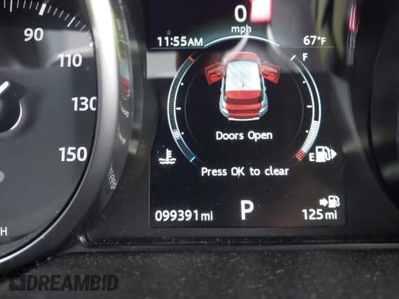 ✅ 2016 Land Rover Range Rover Evoque SE • VIN: SALVP2BG2GH085063 • Lot: 42337615. Listed on IAAI with 99,391 mi. Free auction sales archive from the USA and detailed vehicle history report at DreamBid. Image 15.