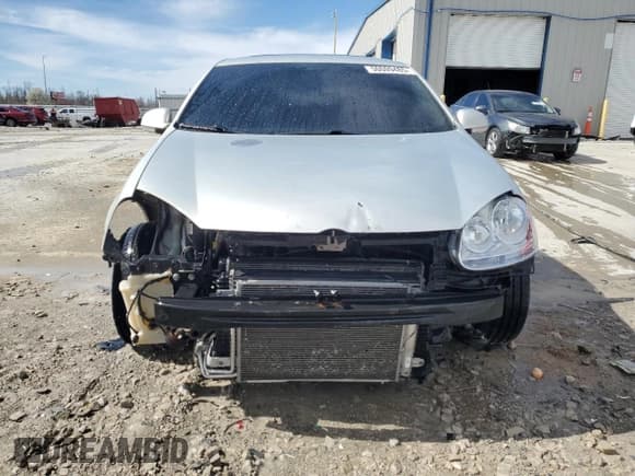 ✅ 2010 Volkswagen Jetta TDI • VIN: 3VWRL7AJ6AM171457 • Lot: 50009485. Listed on Copart with 221,041 mi. Free auction sales archive from the USA and detailed vehicle history report at DreamBid. Image 5.