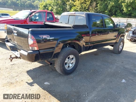 ✅ 2011 Toyota Tacoma • VIN: 5TFMU4FN7BX002662 • Лот: 42646834. Опубликован ранее на IAAI с пробегом 262 888 миль. Бесплатный доступ к архиву аукционных продаж из США и подробный отчёт об истории автомобиля на DreamBid. Изображение 4.