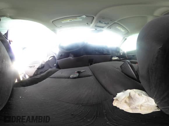 ✅ 2011 Chevrolet Silverado 1500 LS • VIN: 1GCRKREA1BZ252507 • Lot: 42136484. Wystawiony na IAAI z przebiegiem 212 211 mil mil. Skorzystaj z bezpłatnego archiwum sprzedaży aukcyjnych z USA i zobacz szczegółowy raport historii pojazdu na DreamBid. Zdjęcie 18.