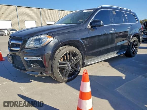 ✅ 2014 Mercedes-Benz GL 550 • VIN: 4JGDF7DE5EA350171 • Lot: 92241225. Listed on Copart with 115,625 mi. Free auction sales archive from the USA and detailed vehicle history report at DreamBid. Image 1.