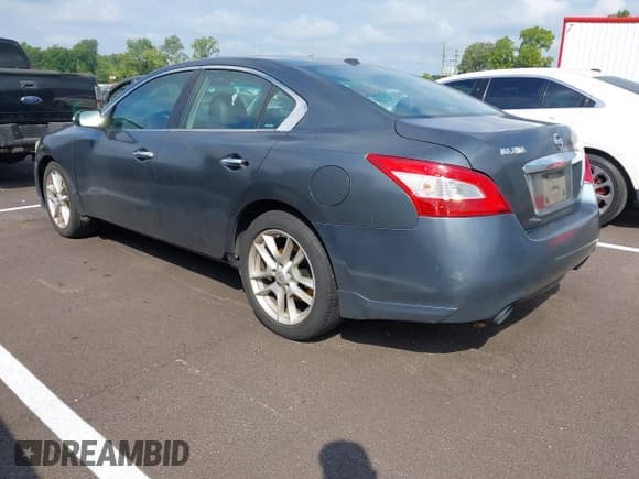 ✅ 2010 Nissan Maxima S • VIN: 1N4AA5AP5AC819120 • Лот: 42890834. Опубликован ранее на IAAI с пробегом 85 590 миль. Бесплатный доступ к архиву аукционных продаж из США и подробный отчёт об истории автомобиля на DreamBid. Изображение 3.