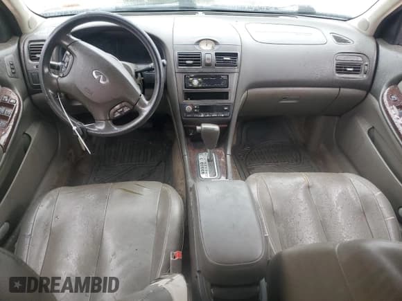 ✅ 2001 Infiniti I30 Luxury • VIN: JNKCA31A01T013154 • Lot: 68486685. Wystawiony na Copart z przebiegiem 203 133 mil. Bezpłatny archiwum sprzedaży aukcyjnych z USA i szczegółowy raport historii pojazdu na DreamBid. Zdjęcie 8.