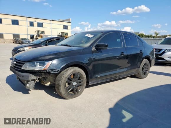✅ 2018 Volkswagen Jetta S • VIN: 3VW2B7AJ1JM236607 • Lot: 85322305. Listed on Copart with 117,101 mi. Free auction sales archive from the USA and detailed vehicle history report at DreamBid. Image 1.