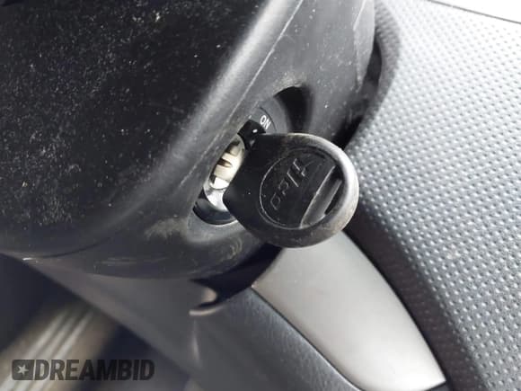 ✅ 2008 Chevrolet Aveo LS • VIN: KL1TD56618B047314 • Lot: 41628910. Wystawiony na IAAI z przebiegiem 72 802 mil. Bezpłatny archiwum sprzedaży aukcyjnych z USA i szczegółowy raport historii pojazdu na DreamBid. Zdjęcie 11.