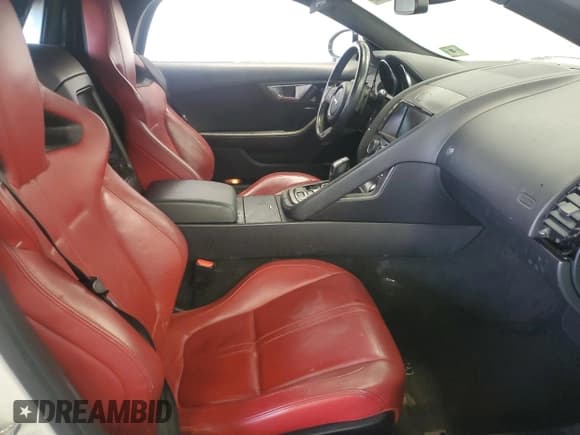 ✅ 2014 Jaguar F-Type V6 • VIN: SAJWA6E76E8K02867 • Lot: 41671135. Wystawiony na Copart z przebiegiem 87 325 mil. Bezpłatny archiwum sprzedaży aukcyjnych z USA i szczegółowy raport historii pojazdu na DreamBid. Zdjęcie 10.