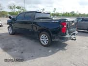 ✅ 2022 Chevrolet Silverado 1500 Custom • VIN: 3GCPYBEK5NG176980 • Lot: 41860805. Wystawiony na IAAI z przebiegiem 104 807 mil. Bezpłatny archiwum sprzedaży aukcyjnych z USA i szczegółowy raport historii pojazdu na DreamBid. Zdjęcie 3.