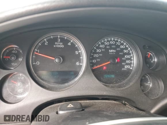 ✅ 2011 Chevrolet Suburban LT • VIN: 1GNSKJE34BR321718 • Lot: 81191794. Wystawiony na Copart z przebiegiem 179 044 mil. Bezpłatny archiwum sprzedaży aukcyjnych z USA i szczegółowy raport historii pojazdu na DreamBid. Zdjęcie 9.