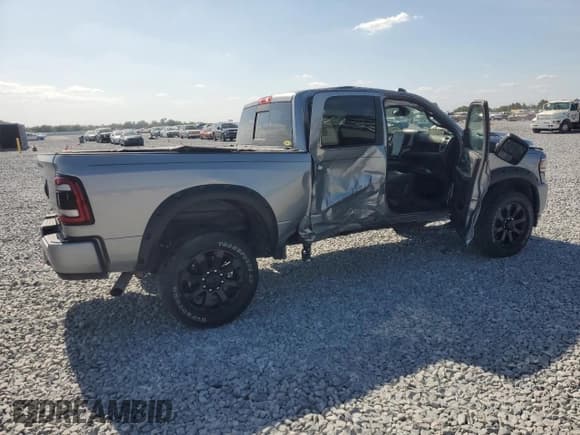 ✅ 2023 Ram 2500 Laramie • VIN: 3C6UR5FJXPG614328 • Lot: 60994335. Wystawiony na Copart z przebiegiem 20 506 mil. Bezpłatny archiwum sprzedaży aukcyjnych z USA i szczegółowy raport historii pojazdu na DreamBid. Zdjęcie 3.