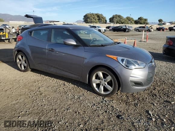 ✅ 2012 Hyundai Veloster w/Red Int • VIN: KMHTC6ADXCU079422 • Lot: 79286614. Wystawiony na Copart z przebiegiem 185 535 mil. Bezpłatny archiwum sprzedaży aukcyjnych z USA i szczegółowy raport historii pojazdu na DreamBid. Zdjęcie 4.