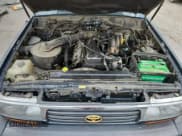 ✅ 1995 Toyota Land Cruiser • VIN: JT3DJ81W9S0104347 • Lot: 68693655. Listed on Copart with 271,554 mi. Free auction sales archive from the USA and detailed vehicle history report at DreamBid. Image 12.