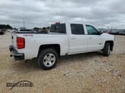 ✅ 2017 Chevrolet Silverado 1500 LT • VIN: 3GCUKREC8HG493405 • Лот: 70263224. Опубликован ранее на Copart с пробегом 153 259 миль. Бесплатный доступ к архиву аукционных продаж из США и подробный отчёт об истории автомобиля на DreamBid. Изображение 3.