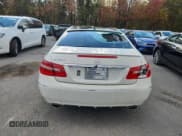 ✅ 2011 Mercedes-Benz E 350 • VIN: WDDKJ5GB9BF120072 • Лот: 89872585. Опубликован ранее на Copart с пробегом 188 860 миль. Бесплатный доступ к архиву аукционных продаж из США и подробный отчёт об истории автомобиля на DreamBid. Изображение 6.