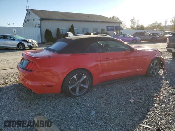 ✅ 2015 Ford Mustang V6 • VIN: 1FATP8EM9F5372098 • Лот: 87370155. Опубликован ранее на Copart с пробегом 125 464 миль. Бесплатный доступ к архиву аукционных продаж из США и подробный отчёт об истории автомобиля на DreamBid. Изображение 3.