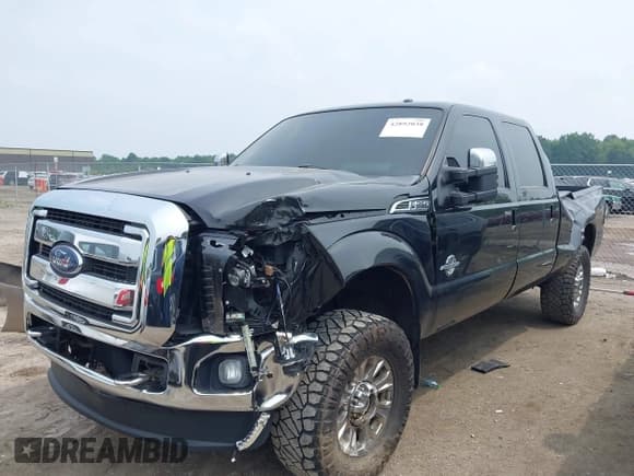 ✅ 2014 Ford F-250 XL • VIN: 1FT7W2BT6EEB40158 • Lot: 42892038. Listed on IAAI with 186,323 mi. Free auction sales archive from the USA and detailed vehicle history report at DreamBid. Image 6.