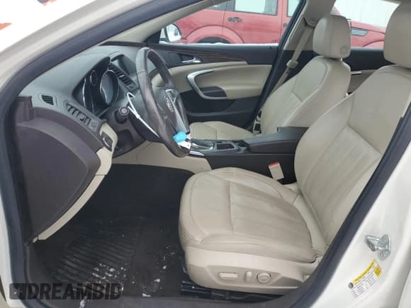 ✅ 2013 Buick Regal Turbo Premium 2 • VIN: 2G4GT5GV3D9243684 • Lot: 80616114. Listed on Copart with 149,174 mi. Free auction sales archive from the USA and detailed vehicle history report at DreamBid. Image 7.