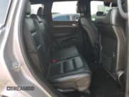 ✅ 2017 Jeep Grand Cherokee Limited 75th Anniversary • VIN: 1C4RJFBG0HC615577 • Lot: 66654675. Wystawiony na Copart z przebiegiem 164 567 mil. Bezpłatny archiwum sprzedaży aukcyjnych z USA i szczegółowy raport historii pojazdu na DreamBid. Zdjęcie 11.