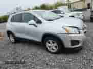 2016 Chevrolet Trax LT с VIN 3GNCJLSB7GL241150, выставлен на аукционе Copart как лот 86508045 с пробегом 105 761 миль миль и Списание • Salvage title. История ставок и продаж доступна на DreamBid. Изображение 4.