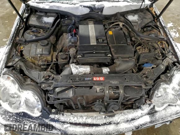 ✅ 2005 Mercedes-Benz C 230 Kompressor • VIN: WDBRF40J65F725336 • Лот: 94676555. Опубликован ранее на Copart с пробегом 212 831 миль. Бесплатный доступ к архиву аукционных продаж из США и подробный отчёт об истории автомобиля на DreamBid. Изображение 11.