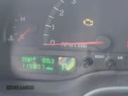 ✅ 2000 Lincoln LS • VIN: 1LNHM87A1YY892966 • Lot: 43856494. Wystawiony na IAAI z przebiegiem 119 877 mil. Bezpłatny archiwum sprzedaży aukcyjnych z USA i szczegółowy raport historii pojazdu na DreamBid. Zdjęcie 7.