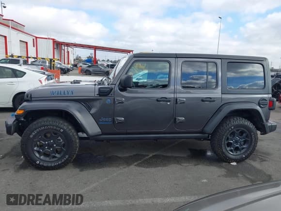 ✅ 2023 Jeep Wrangler • VIN: 1C4JJXN63PW690034 • Lot: 43345289. Wystawiony na IAAI z przebiegiem 19 186 mil. Bezpłatny archiwum sprzedaży aukcyjnych z USA i szczegółowy raport historii pojazdu na DreamBid. Zdjęcie 15.