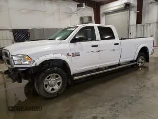 ✅ 2016 Ram 3500 Tradesman • VIN: 3C63R3GL1GG131374 • Lot: 90746695. Wystawiony na Copart z przebiegiem 243 062 mil. Bezpłatny archiwum sprzedaży aukcyjnych z USA i szczegółowy raport historii pojazdu na DreamBid. Zdjęcie 1.