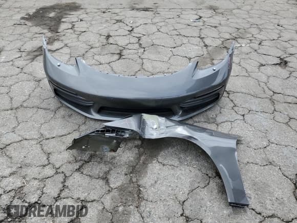 ✅ 2018 Porsche 718 Cayman • VIN: WP0AA2A82JK262271 • Lot: 50431055. Wystawiony na Copart z przebiegiem 50 047 mil. Bezpłatny archiwum sprzedaży aukcyjnych z USA i szczegółowy raport historii pojazdu na DreamBid. Zdjęcie 12.