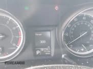 ✅ 2010 Suzuki Kizashi • VIN: JS2RF9A53A6100053 • Lot: 41961846. Wystawiony na IAAI z przebiegiem 79 000 mil. Bezpłatny archiwum sprzedaży aukcyjnych z USA i szczegółowy raport historii pojazdu na DreamBid. Zdjęcie 15.