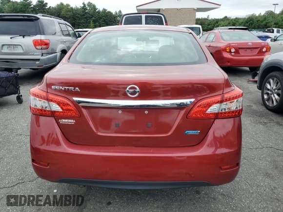 ✅ 2014 Nissan Sentra SV • VIN: 3N1AB7AP6EY338053 • Lot: 71772285. Wystawiony na Copart z przebiegiem 102 742 mil. Bezpłatny archiwum sprzedaży aukcyjnych z USA i szczegółowy raport historii pojazdu na DreamBid. Zdjęcie 6.