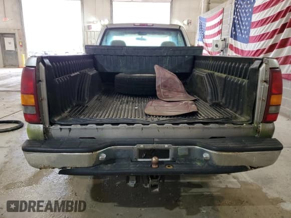 ✅ 1999 Chevrolet Silverado 1500 • VIN: 1GCEK14T8XE187754 • Лот: 41957695. Опубликован ранее на Copart с пробегом 224 945 миль. Бесплатный доступ к архиву аукционных продаж из США и подробный отчёт об истории автомобиля на DreamBid. Изображение 6.