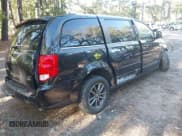 ✅ 2017 Dodge Grand Caravan SXT • VIN: 2C4RDGCG4HR806955 • Lot: 43413233. Wystawiony na IAAI z przebiegiem Nie podano. Bezpłatny archiwum sprzedaży aukcyjnych z USA i szczegółowy raport historii pojazdu na DreamBid. Zdjęcie 4.