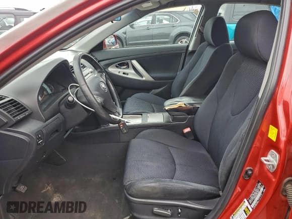 ✅ 2011 Toyota Camry LE • VIN: 4T1BF3EK8BU700083 • Lot: 94695395. Listed on Copart with 190,233 mi. Free auction sales archive from the USA and detailed vehicle history report at DreamBid. Image 7.