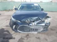 ✅ 2018 Toyota Avalon Hybrid XLE Plus • VIN: 4T1BD1EB2JU061398 • Lot: 43673644. Wystawiony na IAAI z przebiegiem 81 204 mil. Bezpłatny archiwum sprzedaży aukcyjnych z USA i szczegółowy raport historii pojazdu na DreamBid. Zdjęcie 6.