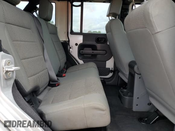 ✅ 2007 Jeep Wrangler Unlimited Sahara • VIN: 1J4GA59147L163936 • Lot: 58422655. Listed on Copart with 225,966 mi. Free auction sales archive from the USA and detailed vehicle history report at DreamBid. Image 11.