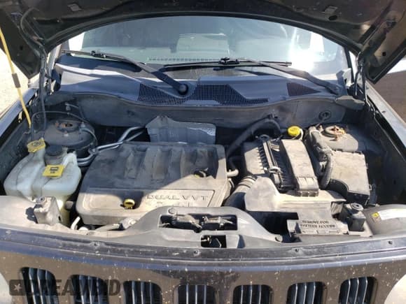 ✅ 2008 Jeep Patriot Sport • VIN: 1J8FF28W48D792325 • Lot: 61400595. Listed on Copart with 129,946 mi. Free auction sales archive from the USA and detailed vehicle history report at DreamBid. Image 12.