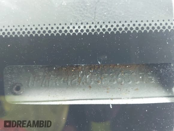 ✅ 2003 Ford Mustang GT Deluxe • VIN: 1FAFP42X03F360075 • Лот: 43777094. Опубликован ранее на IAAI с пробегом 148 952 миль. Бесплатный доступ к архиву аукционных продаж из США и подробный отчёт об истории автомобиля на DreamBid. Изображение 9.