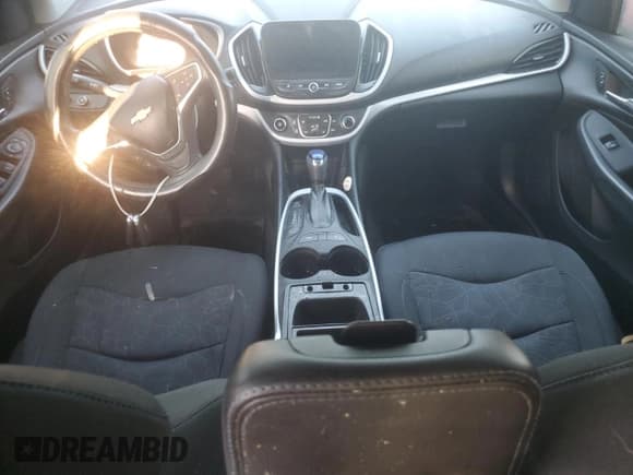 ✅ 2017 Chevrolet Volt LT • VIN: 1G1RC6S51HU111504 • Lot: 73719254. Wystawiony na Copart z przebiegiem Nie podano. Bezpłatny archiwum sprzedaży aukcyjnych z USA i szczegółowy raport historii pojazdu na DreamBid. Zdjęcie 8.