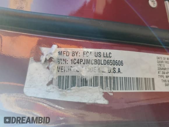 ✅ 2020 Jeep Cherokee Latitude • VIN: 1C4PJMCB0LD650606 • Лот: 81700075. Опубликован ранее на Copart с пробегом 111 609 миль. Бесплатный доступ к архиву аукционных продаж из США и подробный отчёт об истории автомобиля на DreamBid. Изображение 13.