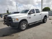 ✅ 2018 Ram 2500 Tradesman • VIN: 3C6TR5CT2JG241746 • Lot: 60761495. Wystawiony na Copart z przebiegiem 191 645 mil. Bezpłatny archiwum sprzedaży aukcyjnych z USA i szczegółowy raport historii pojazdu na DreamBid. Zdjęcie 1.