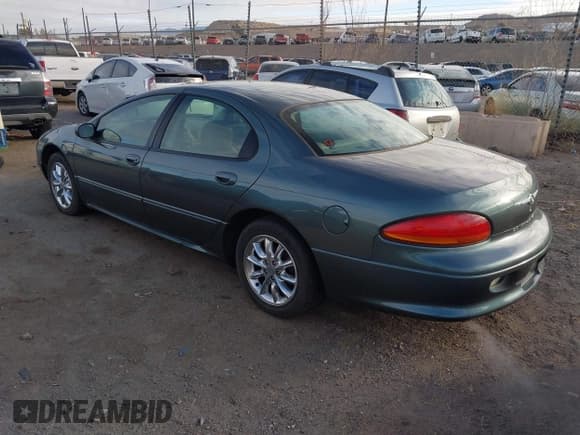✅ 2003 Chrysler Concorde • VIN: 2C3AD36M63H570030 • Lot: 41375676. Listed on IAAI with 167,446 mi. Free auction sales archive from the USA and detailed vehicle history report at DreamBid. Image 3.