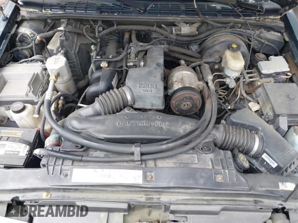 ✅ 2003 Chevrolet S-10 • VIN: 1GCCS19H938228381 • Лот: 42018266. Опубликован ранее на IAAI с пробегом 167 652 миль. Бесплатный доступ к архиву аукционных продаж из США и подробный отчёт об истории автомобиля на DreamBid. Изображение 10.