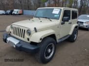 ✅ 2012 Jeep Wrangler Arctic • VIN: 1C4AJWBG1CL103607 • Lot: 42004802. Wystawiony na IAAI z przebiegiem 72 030 mil. Bezpłatny archiwum sprzedaży aukcyjnych z USA i szczegółowy raport historii pojazdu na DreamBid. Zdjęcie 18.