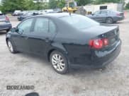 ✅ 2010 Volkswagen Jetta Limited Edition • VIN: 3VWRZ7AJ0AM105047 • Lot: 42462140. Listed on IAAI with 199,668 mi. Free auction sales archive from the USA and detailed vehicle history report at DreamBid. Image 3.