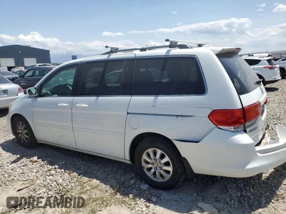 ✅ 2010 Honda Odyssey EX-L • VIN: 5FNRL3H65AB103622 • Лот: 59854745. Опубликован ранее на Copart с пробегом 106 093 миль. Бесплатный доступ к архиву аукционных продаж из США и подробный отчёт об истории автомобиля на DreamBid. Изображение 2.