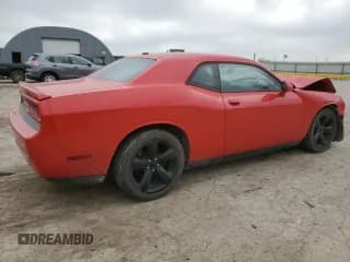 ✅ 2014 Dodge Challenger SXT • VIN: 2C3CDYAG4EH247797 • Lot: 50621344. Wystawiony na Copart z przebiegiem 130 919 mil. Bezpłatny archiwum sprzedaży aukcyjnych z USA i szczegółowy raport historii pojazdu na DreamBid. Zdjęcie 3.