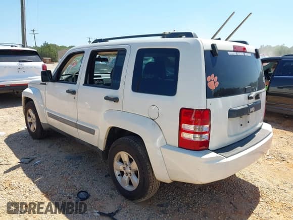 ✅ 2010 Jeep Liberty Sport • VIN: 1J4PP2GK5AW181425 • Lot: 43074703. Wystawiony na IAAI z przebiegiem 246 314 mil. Bezpłatny archiwum sprzedaży aukcyjnych z USA i szczegółowy raport historii pojazdu na DreamBid. Zdjęcie 3.