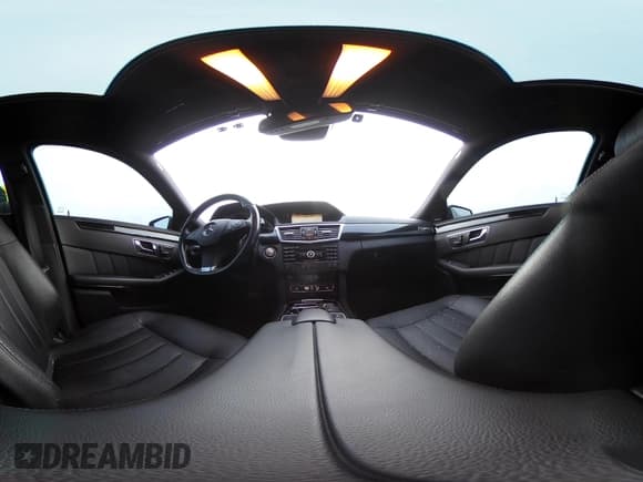 ✅ 2010 Mercedes-Benz E 550 Luxury • VIN: WDDHF9AB8AA144791 • Лот: 41247610. Опубликован ранее на IAAI с пробегом 138 972 миль. Бесплатный доступ к архиву аукционных продаж из США и подробный отчёт об истории автомобиля на DreamBid. Изображение 18.