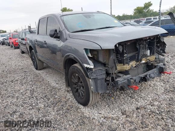 ✅ 2021 Nissan Titan SV • VIN: 1N6AA1ED3MN526499 • Lot: 43421411. Listed on IAAI with 39,638 mi. Free auction sales archive from the USA and detailed vehicle history report at DreamBid. Image 1.
